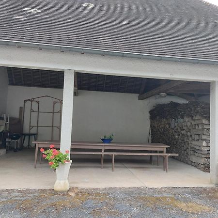 Les Allees Du Chateau Le Mazeau Exteriör bild